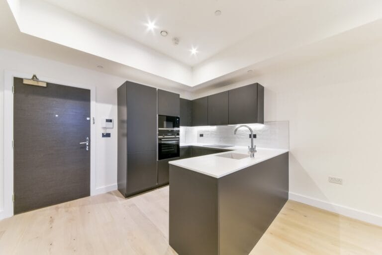 The Tannery, Bermondsey – 2-bedroom apartment — photo 3