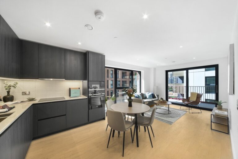Belfield Mansions, Elephant & Castle – 2-bedroom apartment — photo 3