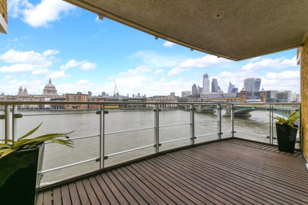 Benbow House, Southwark|2居室公寓 — 照片 9