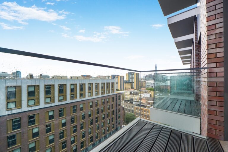 Cashmere House, Aldgate – 3-bedroom apartment — photo 10