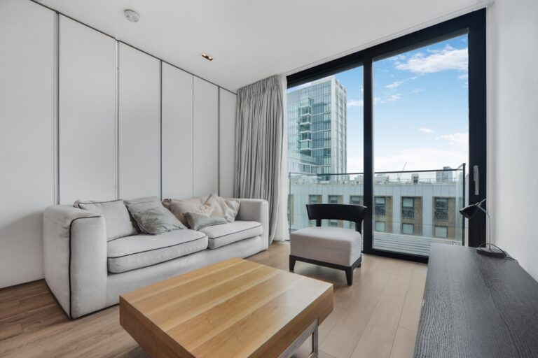 Cashmere House, Aldgate – 3-bedroom apartment — photo 7