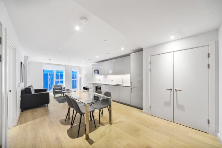 Weymouth Building, Elephant Park – 1-bedroom apartment — photo 2