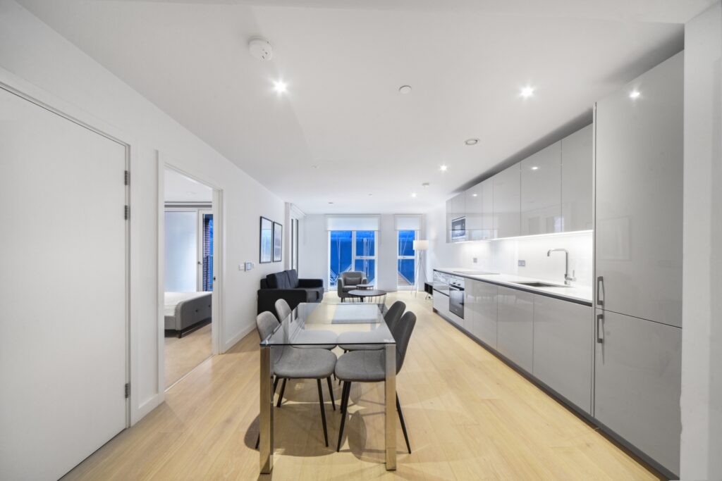 Weymouth Building, Elephant Park – 1-bedroom apartment — photo 3