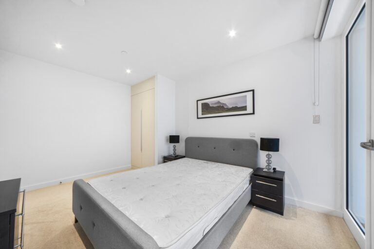Weymouth Building, Elephant Park – 1-bedroom apartment — photo 9