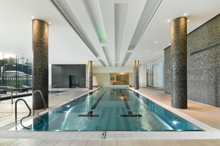 West Tower, Pan Peninsula, Canary Wharf – studio apartment — photo 9