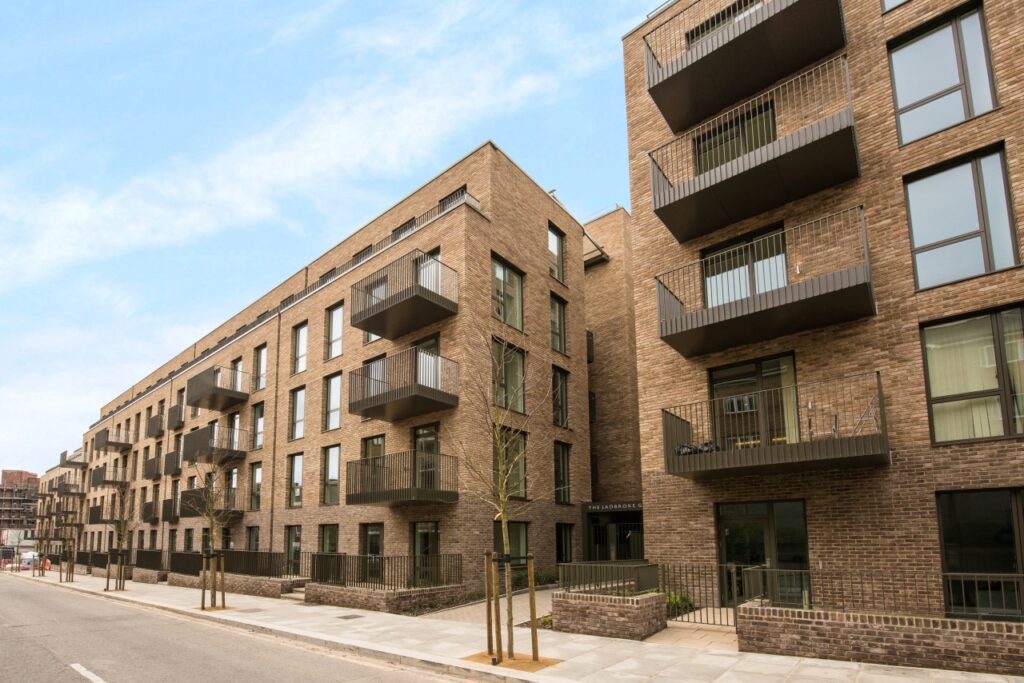 Atrium Apartments, Ladbroke Grove – 1-bedroom apartment — photo 7