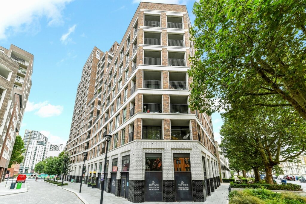 Stock House, Elephant Park – 1-bedroom apartment — photo 7