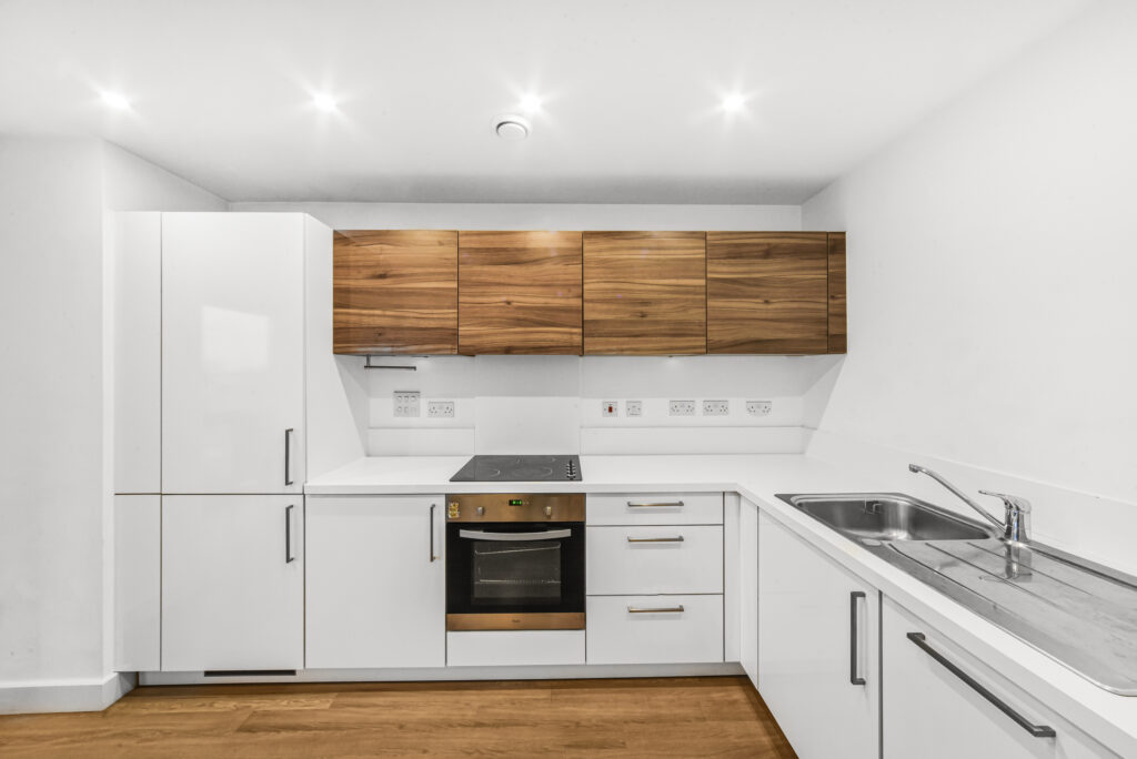 Marner Point, Bromley-by-Bow – 1-bedroom apartment — photo 4