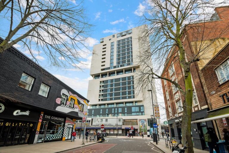 City North East Tower, Finsbury Park – 1-bedroom apartment — photo 9