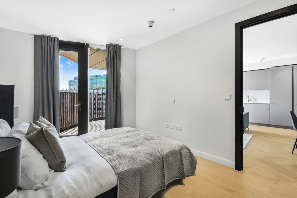 Eastern Building, Triptych Bankside, Southbank – 1-bedroom apartment — photo 7