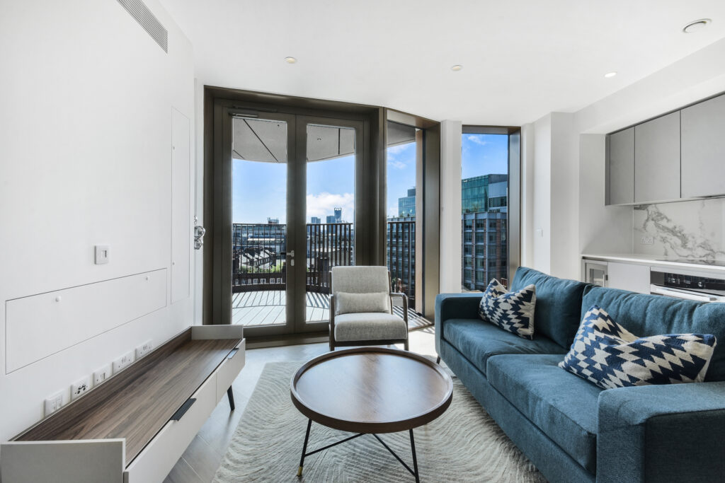 Eastern Building, Triptych Bankside, Southbank – 1-bedroom apartment — photo 3