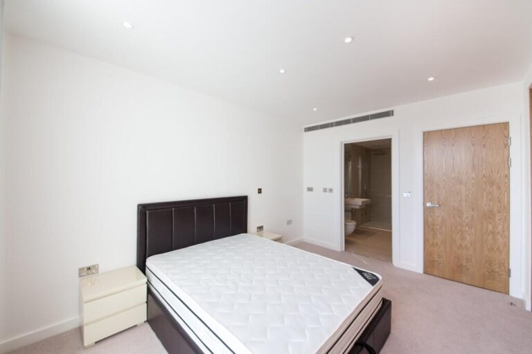 Holland Park Avenue, Holland Park – 2-bedroom apartment — photo 6