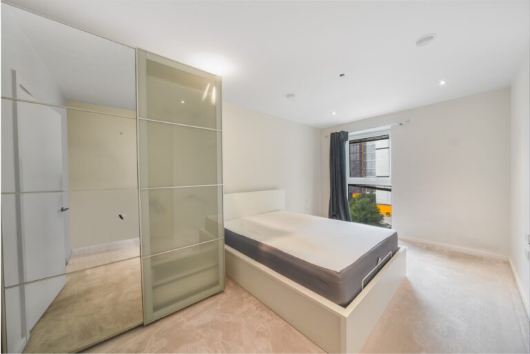 Lantana Heights, Stratford – 2-bedroom apartment — photo 10