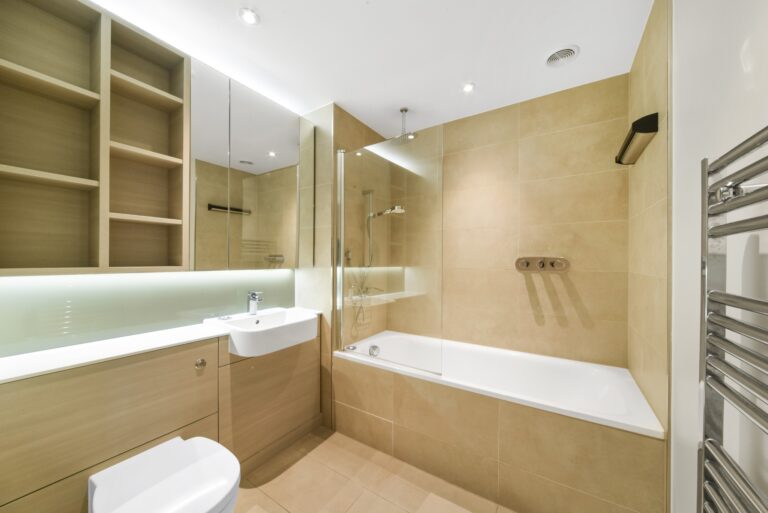Lantana Heights, Stratford – 2-bedroom apartment — photo 12