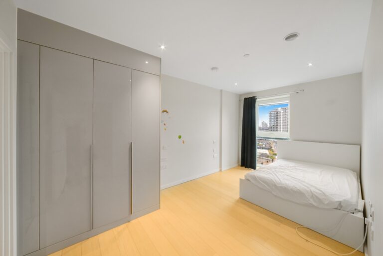 Lantana Heights, Stratford – 2-bedroom apartment — photo 7