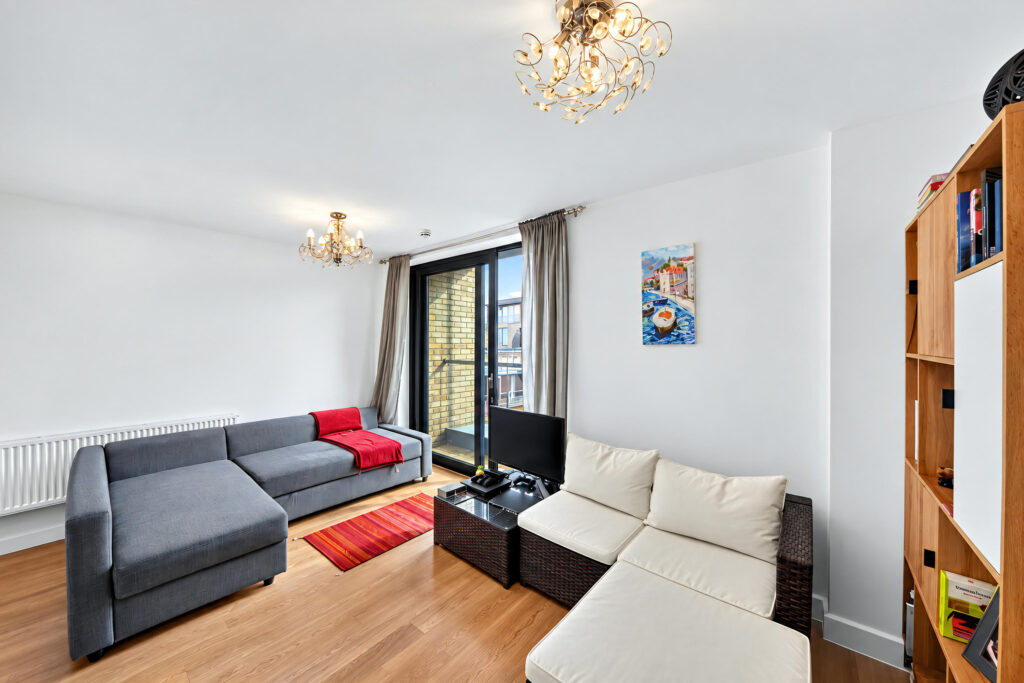 Ottawa House, Maple Quays, Canada Water – 2-bedroom apartment — photo 1