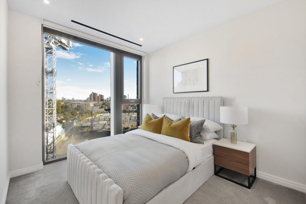 Saxon House, King’s Road Park, Fulham – 2-bedroom apartment — photo 8