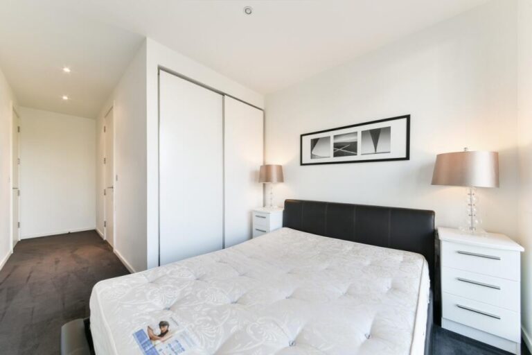 South Dockside, Canary Wharf – 2-bedroom apartment — photo 5