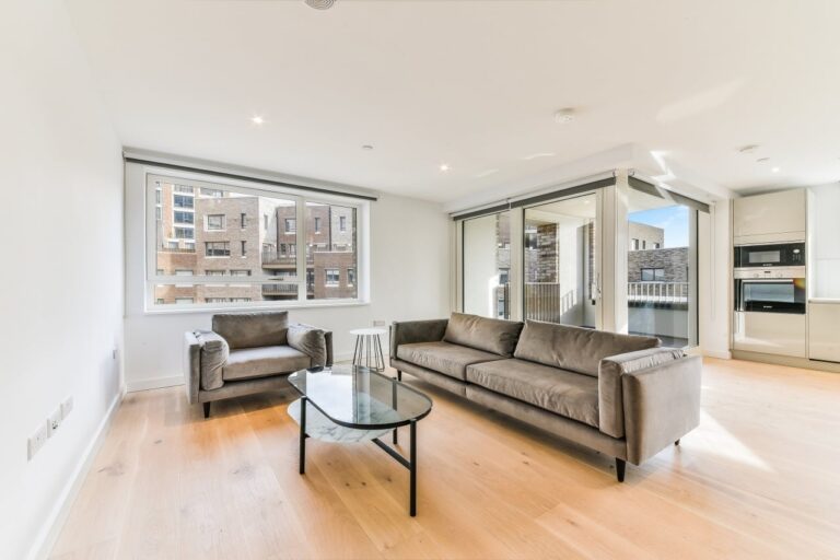 Walton Heights, Elephant & Castle – 2-bedroom apartment — photo 1